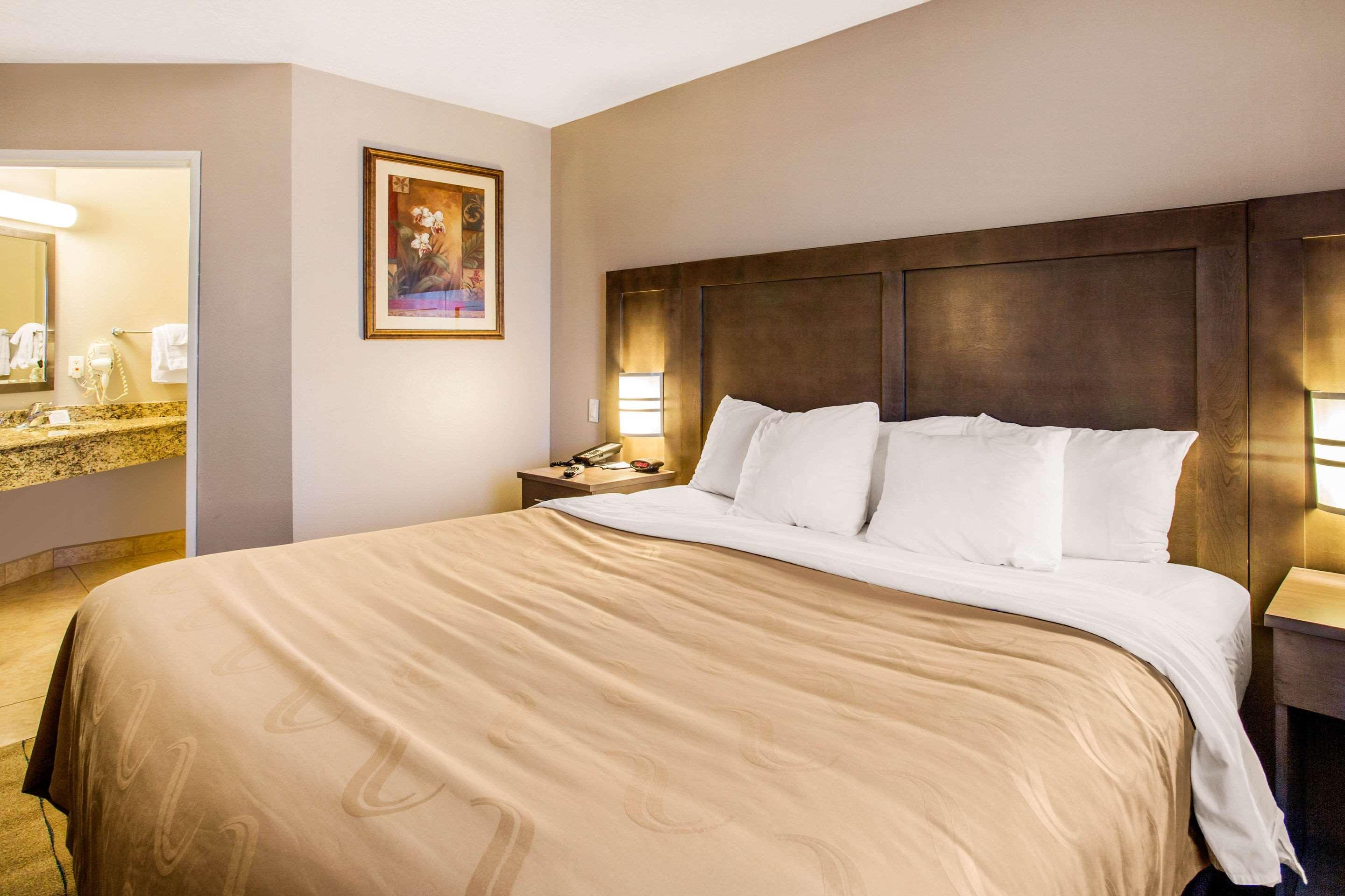 Moriarty Quality Inn מראה חיצוני תמונה